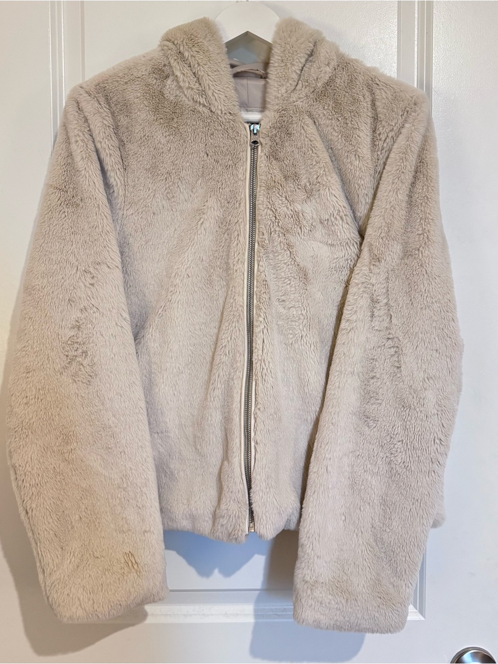 Abercrombie & Fitch Faux Fur Coat Jacket Bomber Cream Women’s Medium Preppy NWOT